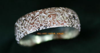 麗江寸銀匠 自然光下捕捉手工銀飾的靈動之美